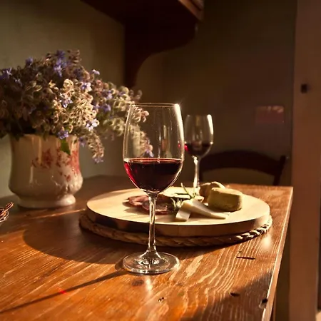 Slow Living In The Heart Of Tuscan History